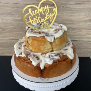 CinnaRolls Cake