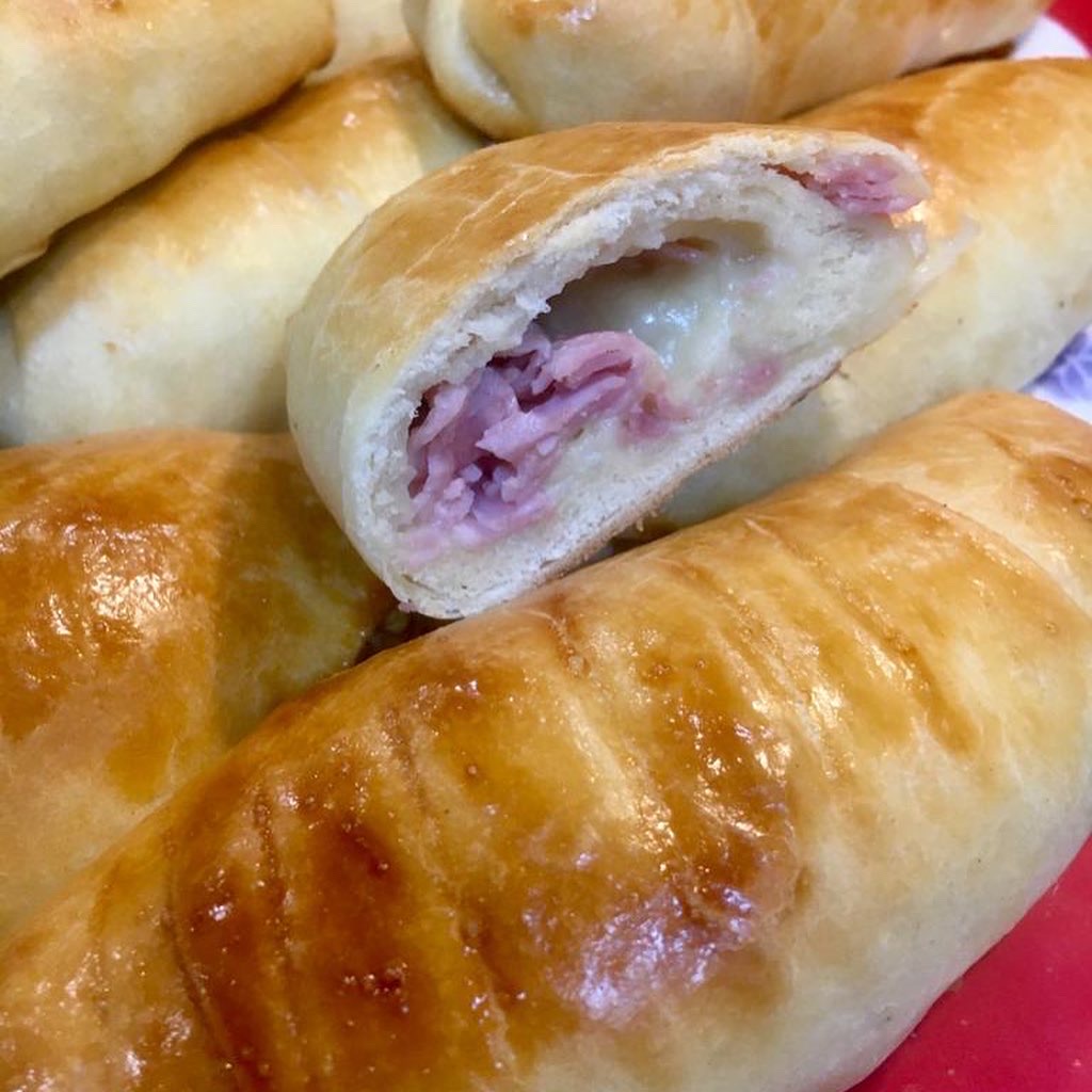 Cachitos de Jamón